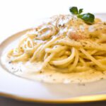 Fettuccine Alfredo Meets Spaghetti: A Creamy Pasta Fusion