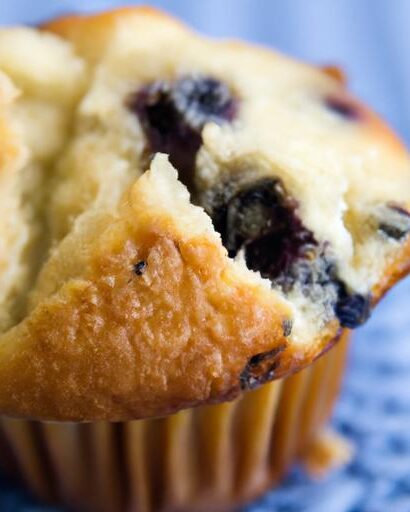 Bursting with Flavor: The Art of Perfect Blueberry Muffins