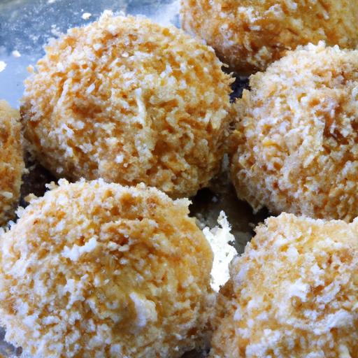 Coconut Macaroons: Sweet Tropical Bites You’ll Love
