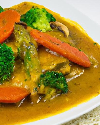 Tropical Delight: Creamy Coconut Curry with Chicken & Veggies