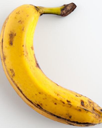 Bananas Unpeeled: Nature’s Sweet, Yellow Superfruit Explored