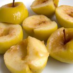 Warm Up Your Kitchen: Irresistible Baked Apples with Cinnamon