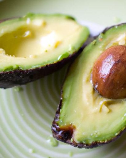 Avocado Uncovered: Nature’s Creamy Superfood Explained