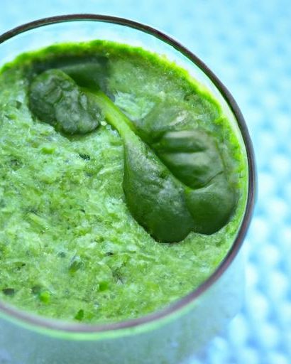 Energize Your Day with a Vibrant Green Spinach Protein Smoothie